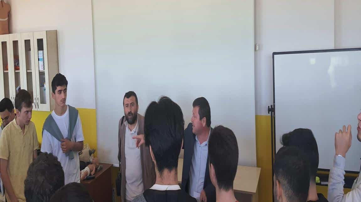 Üniversite Tanıtım Gezisi Düzenlendi 